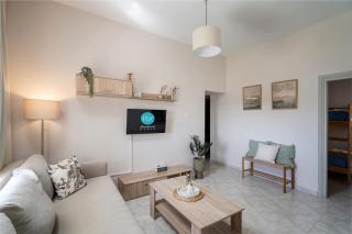 Mesogitonia House - 1