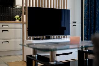 Tauron Arena Chic Apartment by BookingHost - 5