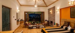 Firdaus at Theog - Luxurious 4 Bedroom Mountain View Villa - 3