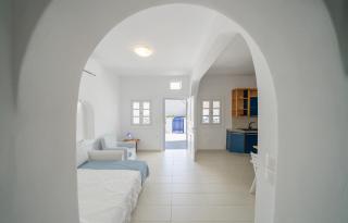 Coastal Escape - 2 min from Perissa Beach - 0