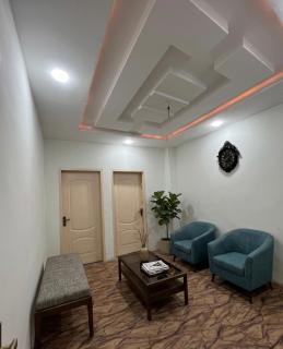 Ever Green Hotel - 2