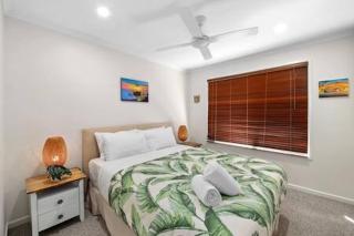 Chelsea Crescent Luxury Retreat - 4