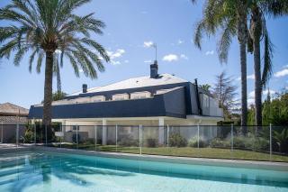 Bright and Elegant Lux Villa - 0