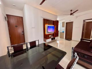 Ashfaq's Nest2BR Apt By Amoret homes - 8