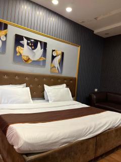 Hotel Shalimar Mannat - 9