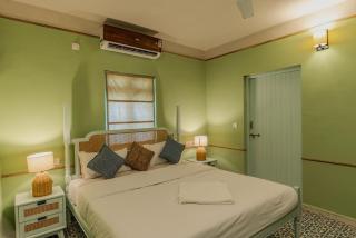lavish house - 3