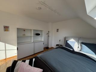 Moderne Ferienwohnung mit Seeblick in Herrsching - 4