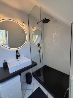 Moderne Ferienwohnung mit Seeblick in Herrsching - 9