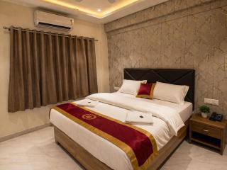 Hotel Royal Galaxy - 8