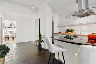 Spectacular Apartment on the Top Floor in Central Oslo - 2