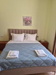 Peaceful Sea View Apartments - 8