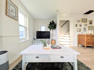 Red Roof Guesthouse - Cobourg - 3