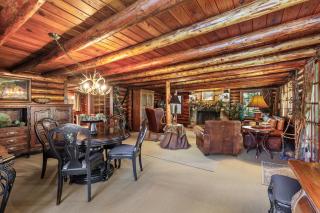Lakefront Cottage Coeur d'Alene ID - 2