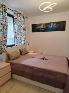 Bucharest North Railway Apartment - 0