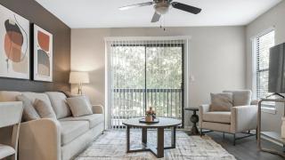 Landing Apartments - The William at Westshore - 9
