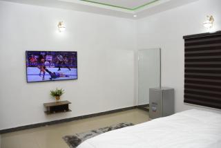 TuneHomes Service Apartments And Shortlets - 5