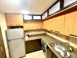Ideal location and great view - 5