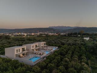Hesperian Luxury Villas with Private Heated Pools - Chania - 4