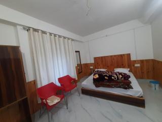 Dholadhar Hotel & Restaurant - 3