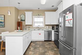 Sea Breeze Manor by Pristine Properties Vacation Rentals - 1