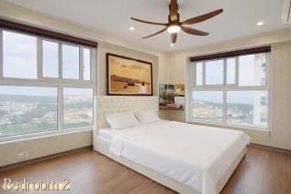 A Bay Resedence two bedroom Newlife Tower sea view balcony - 7