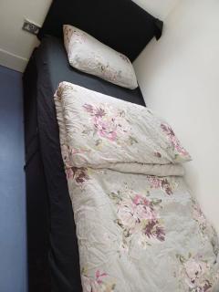 Single Room in CV6 4DF near CBS Arena and M6 - 9