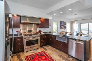 The House on the Blue Shore of Silence by Pristine Properties Vacation Rentals - 5