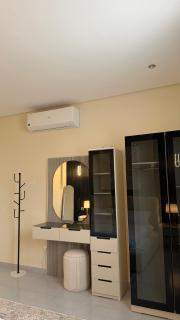 2BR Located in the prestigious Al Majdiah complex - 3
