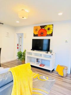 4 Bedroom Home Near MSUM and Concordia - 3