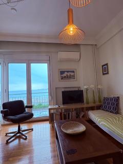 Beach N City Apartment - 5