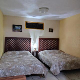 Habitacion SUPER GRANDE 6 personas CasaSanFco5 - 3