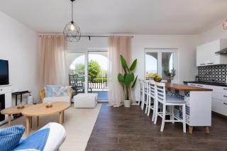 Niklas Apartments - 6