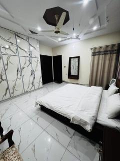 Essa Homestay - 3