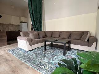 Orbeliani Square View Apartment - 2