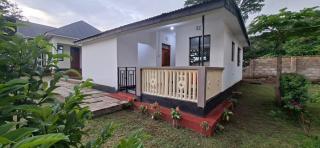Dans place - Moshi - 9