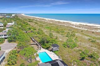 Woofs and Waves by Pristine Properties Vacation Rentals - 7