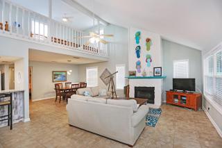 Sharkey's by Pristine Properties Vacation Rentals - 4
