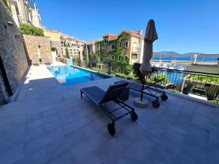 Mango Lux Apartment Lustica Bay - 8
