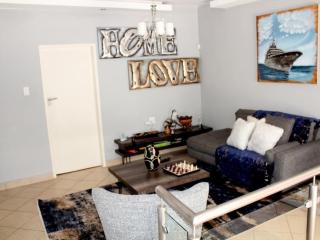 Comfort e Casa Guest Lodge Near OR Tambo Airport - 2