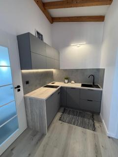 APARTMENTS VIS BY THE SEA - 1