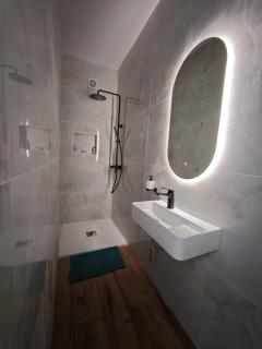 119 Bliss Apartment - 6