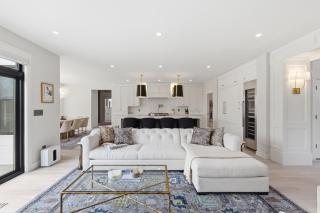 Luxury Coastal Retreat KBK - 9