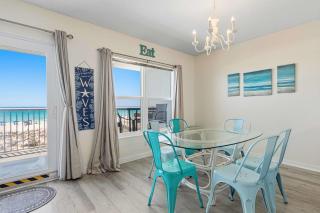 Beachfront condo with ocean & pool views beach setup included drive to dining - 8