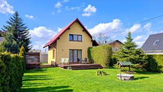 Uroczy Domek z Kominkiem - 8