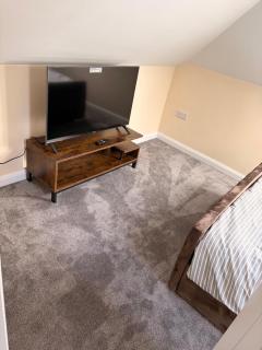 Easy living stays Burton on Trent - 3