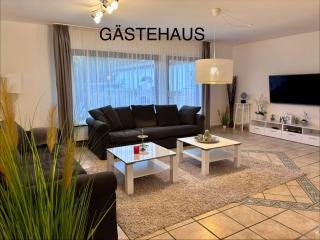 Olivewood City Apartment, 6 People - 2