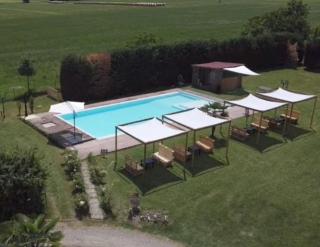 Giardino con piscina per feste ed eventi - 7