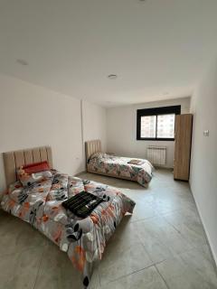 Beautiful, Sunny Apartment with a Great View! - 4