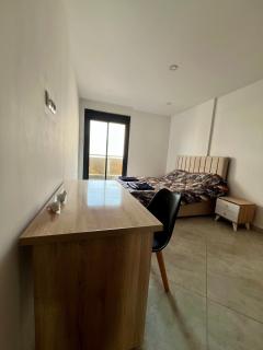 Beautiful, Sunny Apartment with a Great View! - 6