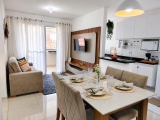 Apartamento 2 quartos com ar e lazer a 2km shopping novo, próx a praia Aruana - 0